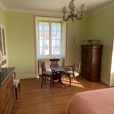 Centre, Maison De Famille 10 Couchages, Classee 3 Etoiles Villa *